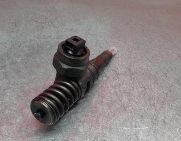 Injector Nozzle VW CADDY III Box Body/MPV (2KA, 2KH, 2CA, 2CH)