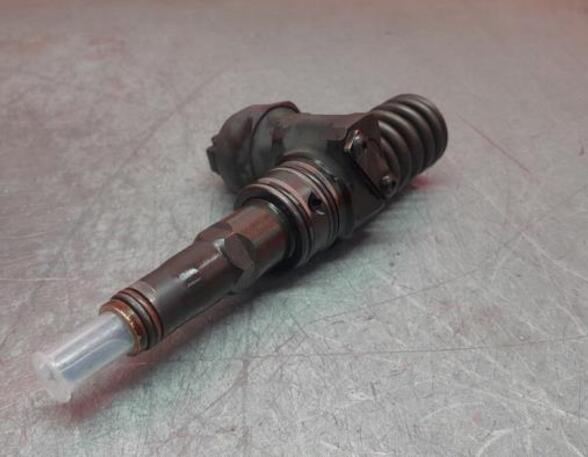 Injector Nozzle VW TRANSPORTER V Van (7HA, 7HH, 7EA, 7EH)