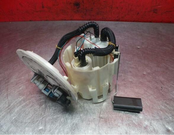 Fuel Pump OPEL Astra H Caravan (L35)