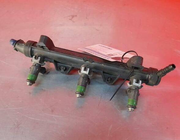 Petrol Fuel Rail VW Polo (9N)