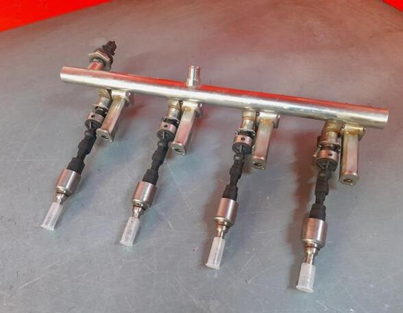 Petrol Fuel Rail VOLVO S60 II (134)