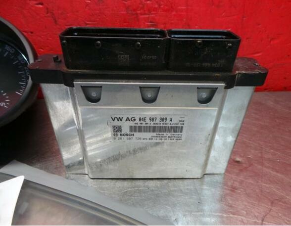 Control unit for engine SKODA OCTAVIA III Combi (5E5, 5E6)