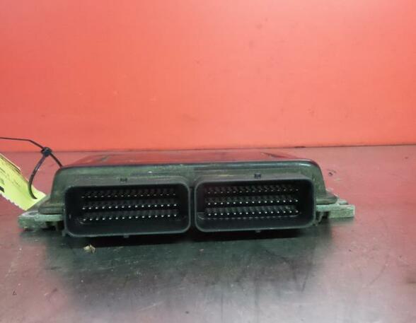 Control unit for engine RENAULT Clio II (BB, CB)