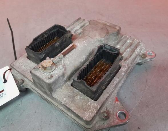 Control unit for engine OPEL Vectra C CC (--)