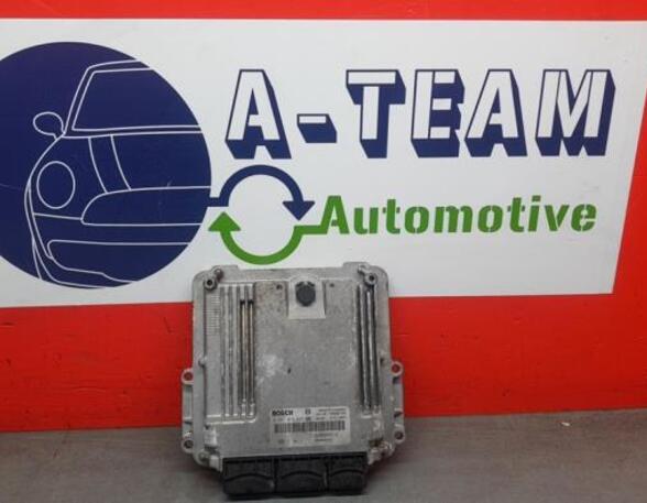 Control unit for engine RENAULT TRAFIC II Van (FL)