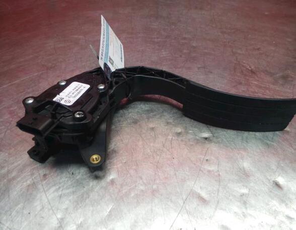 Accelerator pedal RENAULT Captur I (H5, J5), RENAULT Clio IV (BH)