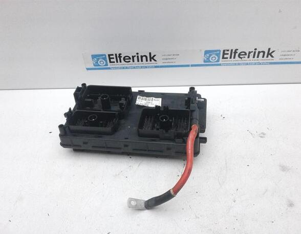 Fuse Box OPEL Insignia A (G09)