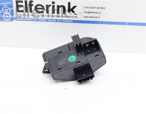 Switch for hazard light LYNK & CO 1