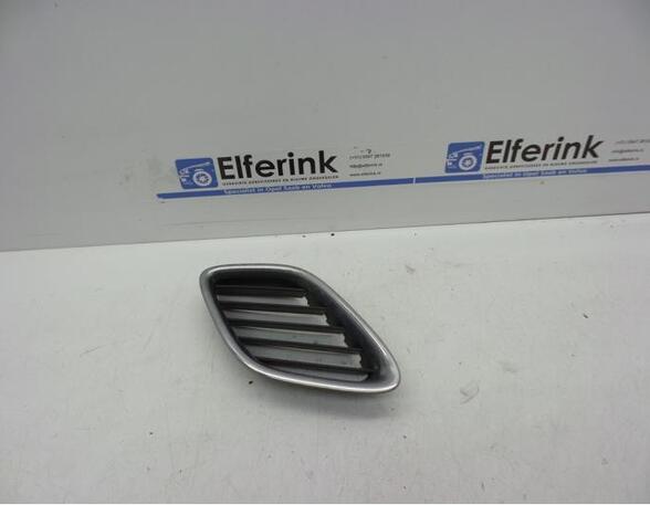 Grill von einem Saab 9-3 03-