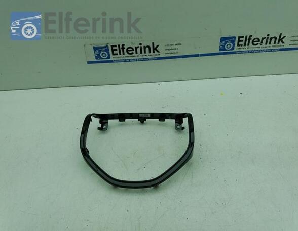 Trim Strip Bumper LYNK & CO 1