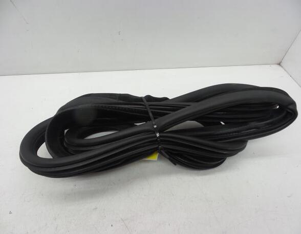 Door Seal VOLVO XC90 I (275)