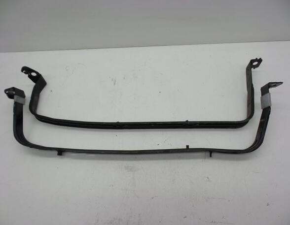 Fuel Tank Strap VOLVO V40 Hatchback (525, 526)