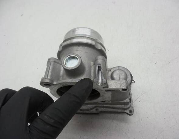 Throttle Body VOLVO V40 Hatchback (525, 526)