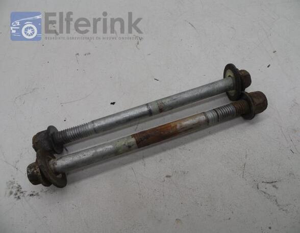 Schraubenset von einem Saab 9-3 03-