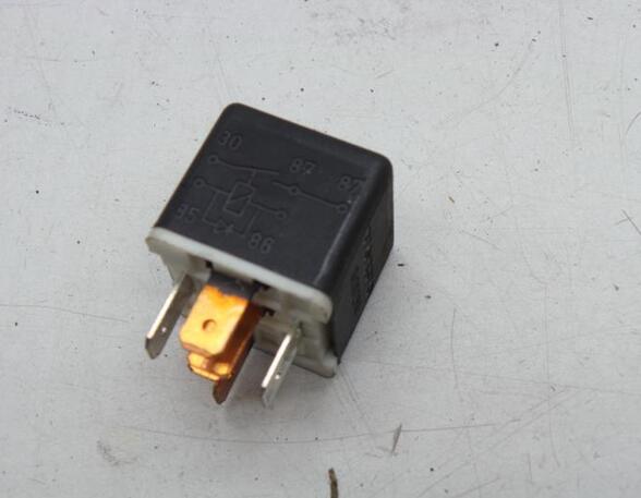 Ruitenwisserregelinterval Relais VOLVO 850 (LS), VOLVO S70 (P80)