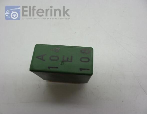 Wash Wipe Interval Relay VOLVO 850 Estate (855), VOLVO V70 I (875, 876)