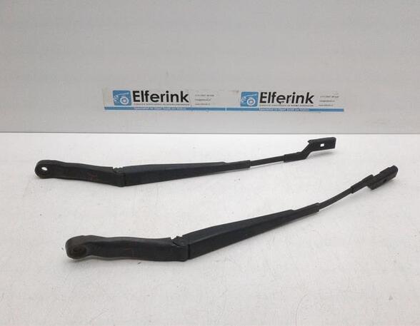 Wiper Arm OPEL Ampera (R12)