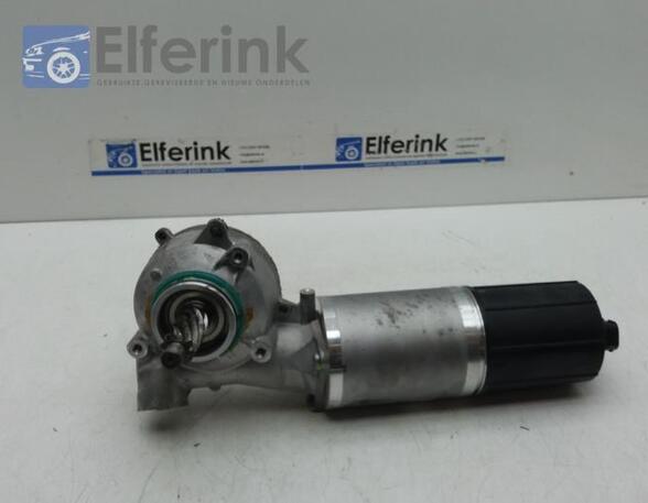 Power steering pump LYNK & CO 1