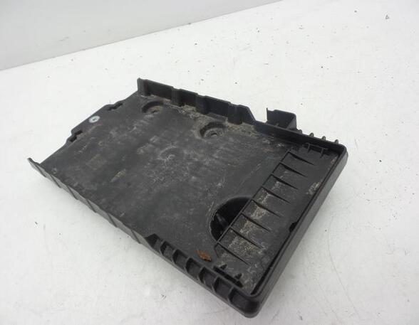 Battery holder VOLVO V40 Hatchback (525, 526)