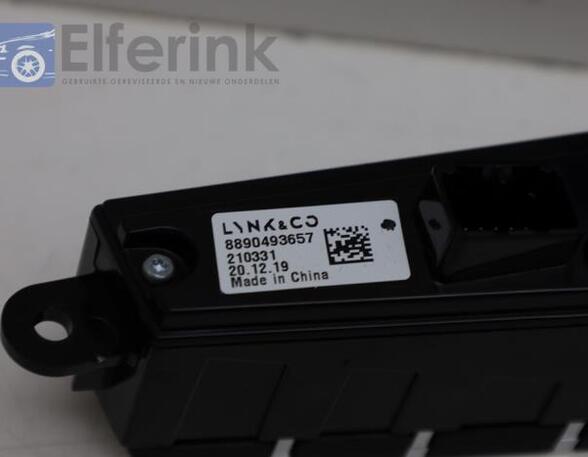 Switch LYNK & CO 1