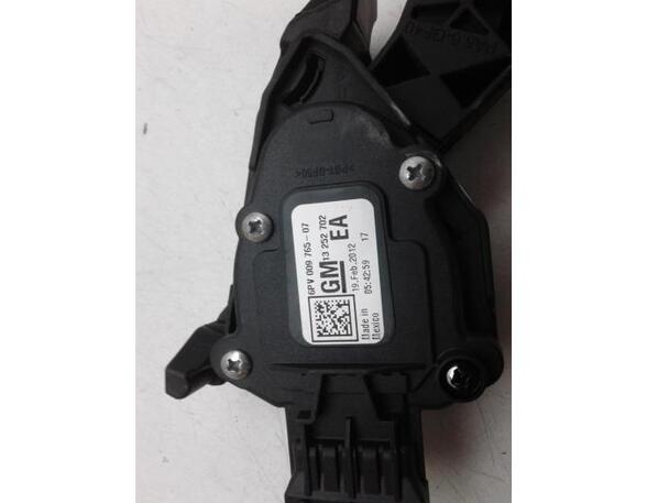 Accelerator pedal OPEL Ampera (R12)