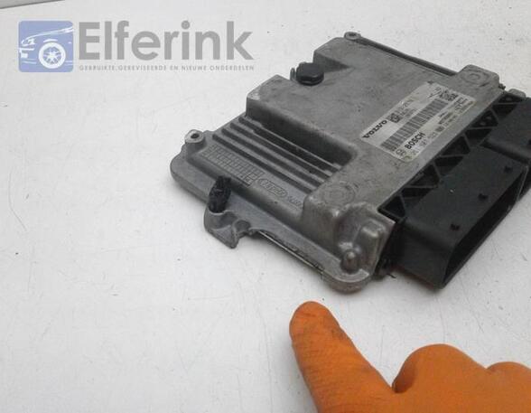 Control unit for injection system VOLVO V40 Hatchback (525, 526)