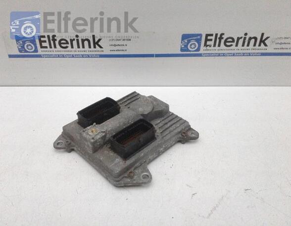 Control unit for injection system OPEL SIGNUM Hatchback (Z03)