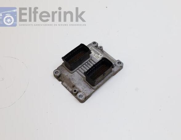 Control unit for injection system OPEL CORSA C (X01)