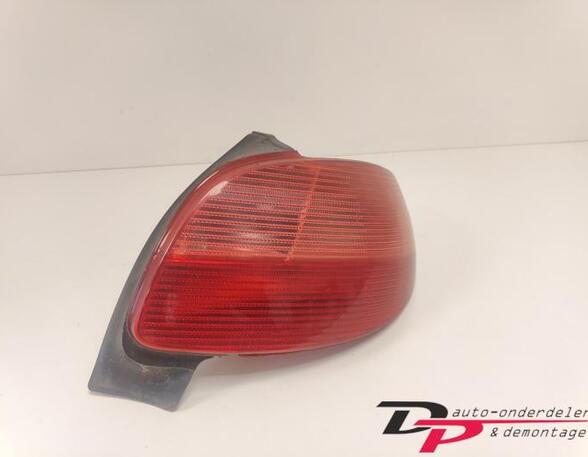 Combination Rearlight PEUGEOT 206 Hatchback (2A/C), PEUGEOT 206 Saloon, PEUGEOT 206 SW (2E/K)