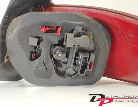 Combination Rearlight PEUGEOT 206 Hatchback (2A/C), PEUGEOT 206 SW (2E/K), PEUGEOT 206 Saloon