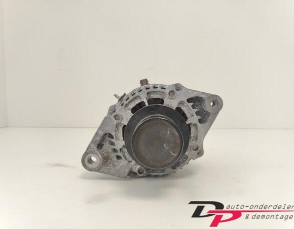 Dynamo (Alternator) TOYOTA Yaris (P13)