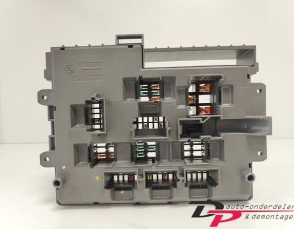 Fuse Box BMW 3er (E90)