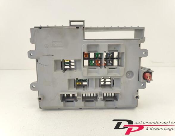 Fuse Box BMW 1 (E87), BMW 1 (E81), BMW 1 Coupe (E82)