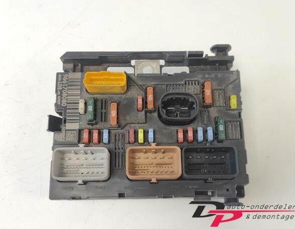 Fuse Box CITROËN C4 PICASSO I MPV (UD_), CITROËN C4 GRAND PICASSO I (UA_)