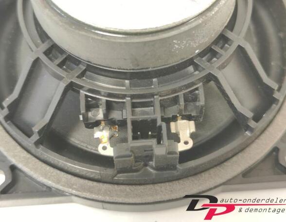 Loudspeaker BMW 1er (F20)