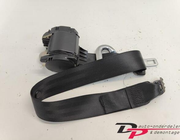 Safety Belts VW Golf IV (1J1)