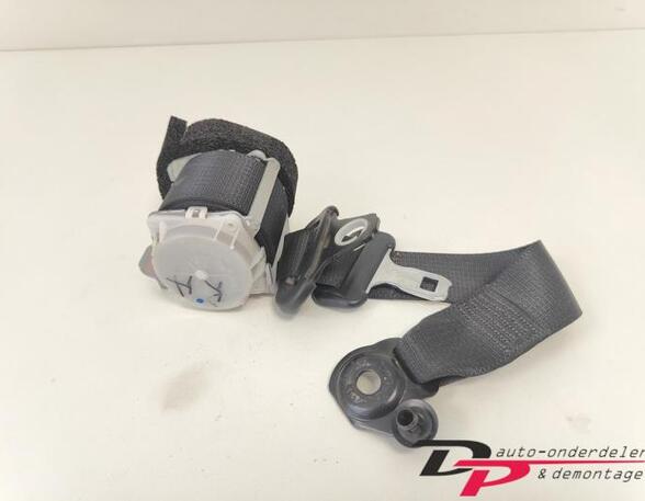 Safety Belts TOYOTA Yaris (P13)