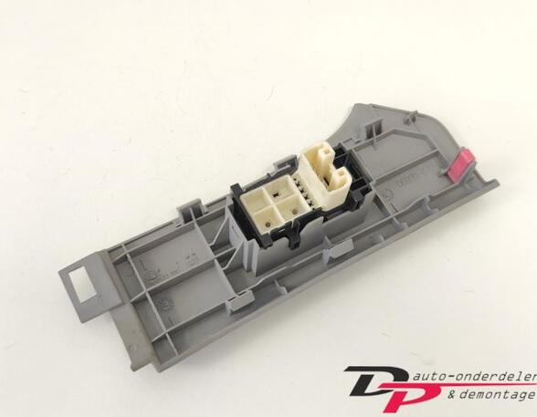 Switch for window winder TOYOTA YARIS (_P9_)