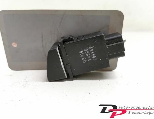 Switch for fog light HYUNDAI LANTRA II (J-2), HYUNDAI LANTRA I (J-1)