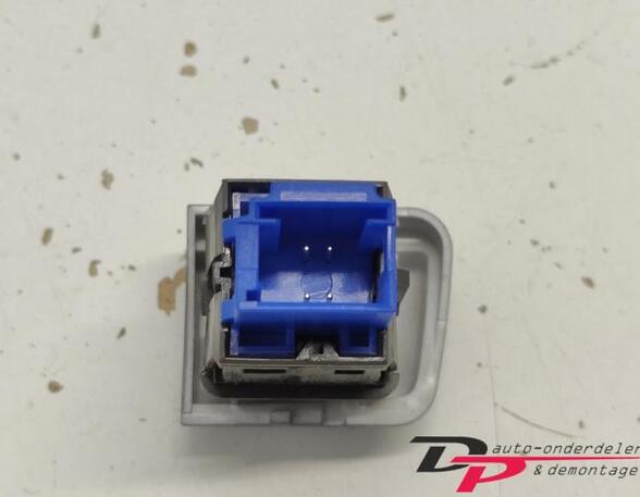 Hazard Warning Light Switch PEUGEOT 208 I (CA, CC)