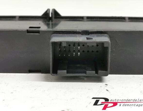 Switch for hazard light FIAT Grande Punto (199)