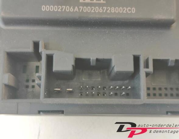 Control unit for door drawing support AUDI Q7 (4LB), AUDI Q7 (4MB, 4MG), AUDI Q7 Van (4LB)