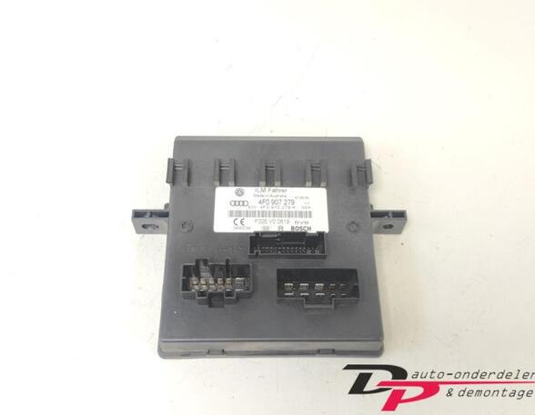 Control unit for door drawing support AUDI Q7 (4LB), AUDI Q7 Van (4LB), AUDI Q7 (4MB, 4MG)