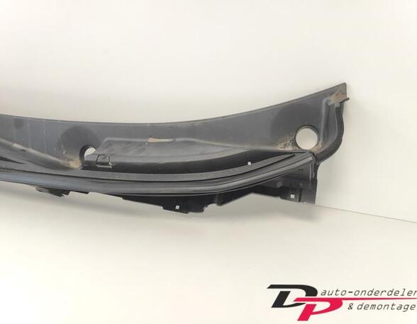 Grill Windlauf Nissan X-Trail III T32 668624CC0A P21176457