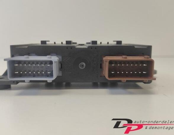 Control Unit Trailer Hitch PEUGEOT 208 I (CA, CC)