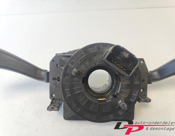 Steering Column Switch VW POLO (9N_), VW POLO Saloon (9A4, 9A2, 9N2, 9A6)