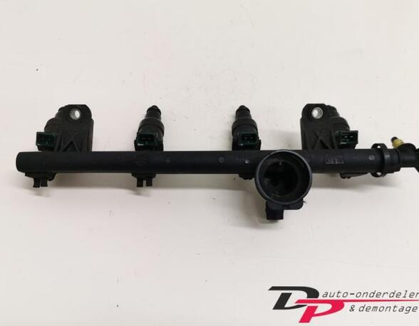 Petrol Fuel Rail RENAULT CLIO II (BB_, CB_), RENAULT THALIA I (LB_)