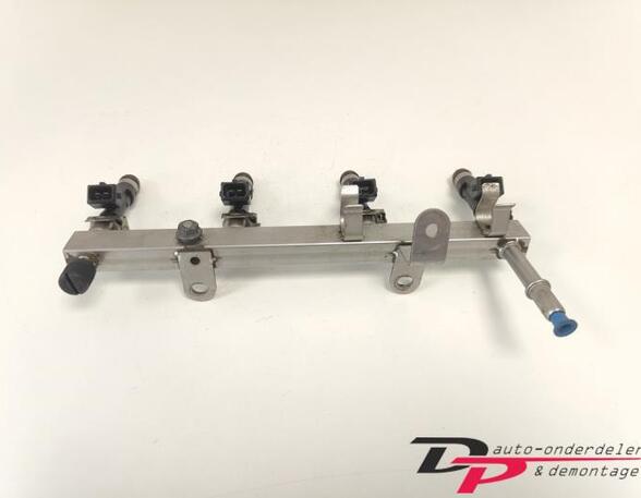 Petrol Fuel Rail OPEL INSIGNIA A Sports Tourer (G09)