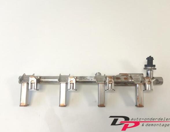 Petrol Fuel Rail FORD KUGA II (DM2)