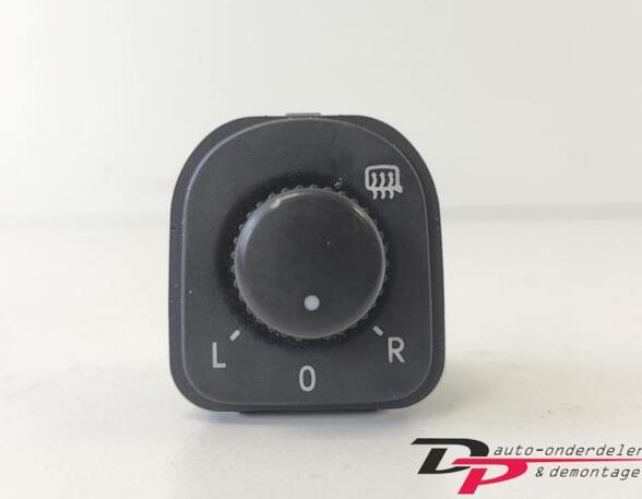 Mirror adjuster switch VW GOLF V (1K1), VW GOLF VI (5K1), VW GOLF VI Van (5K1_), VW GOLF VI Variant (AJ5)